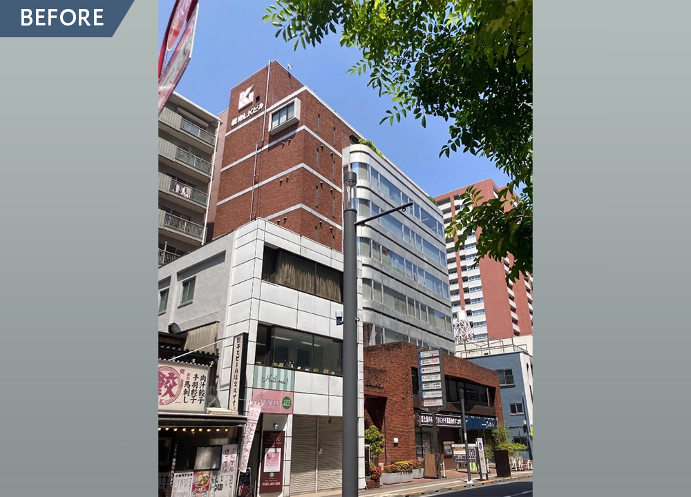 ダイノックシートと特注タイルで外観リニューアル