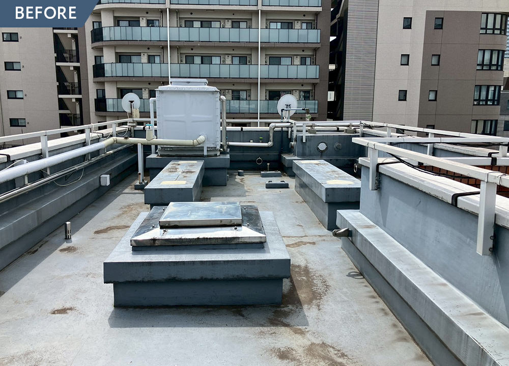 ダイノックシートと特注タイルで外観リニューアル