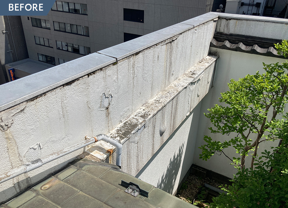 ダイノックシートと特注タイルで外観リニューアル