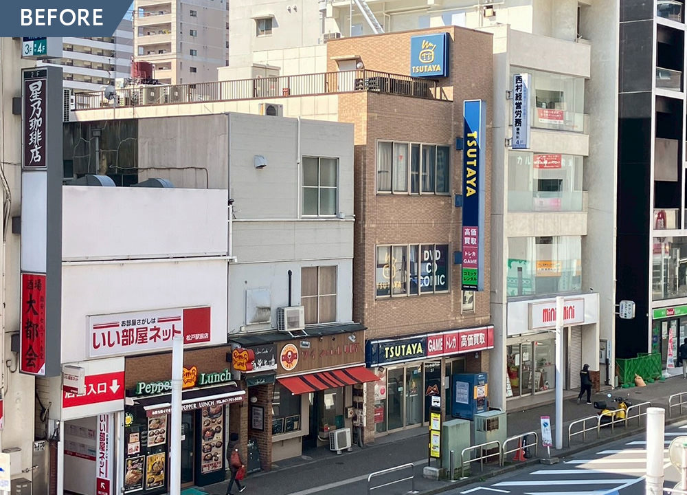 ダイノックシートと特注タイルで外観リニューアル